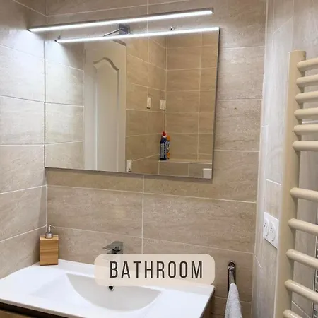 Mymodernlittleparis - Haussmann Renovated With Private Balconies And Elevator - Rivoli Chatelet Les Halles Apartment *