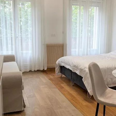 Mymodernlittleparis - Haussmann Renovated With Private Balconies And Elevator - Rivoli Chatelet Les Halles Paris