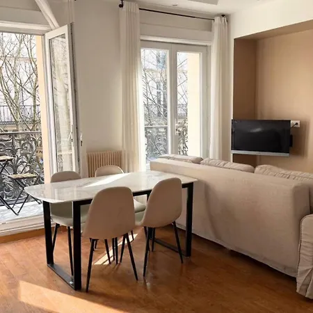 Mymodernlittleparis - Haussmann Renovated With Private Balconies And Elevator - Rivoli Chatelet Les Halles Apartment
